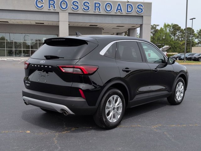 Certified 2024 Ford Escape Active w/ Tech Pack #1 FWD image 3