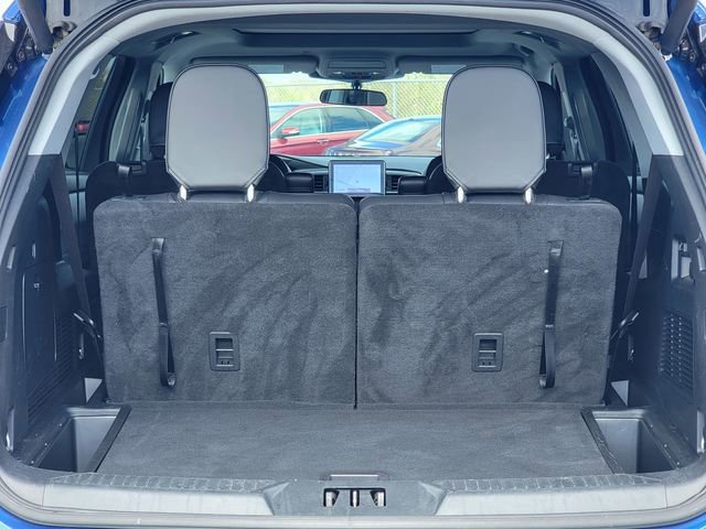 Certified 2023 Ford Explorer XLT w/ Equipment Group 202A image 23