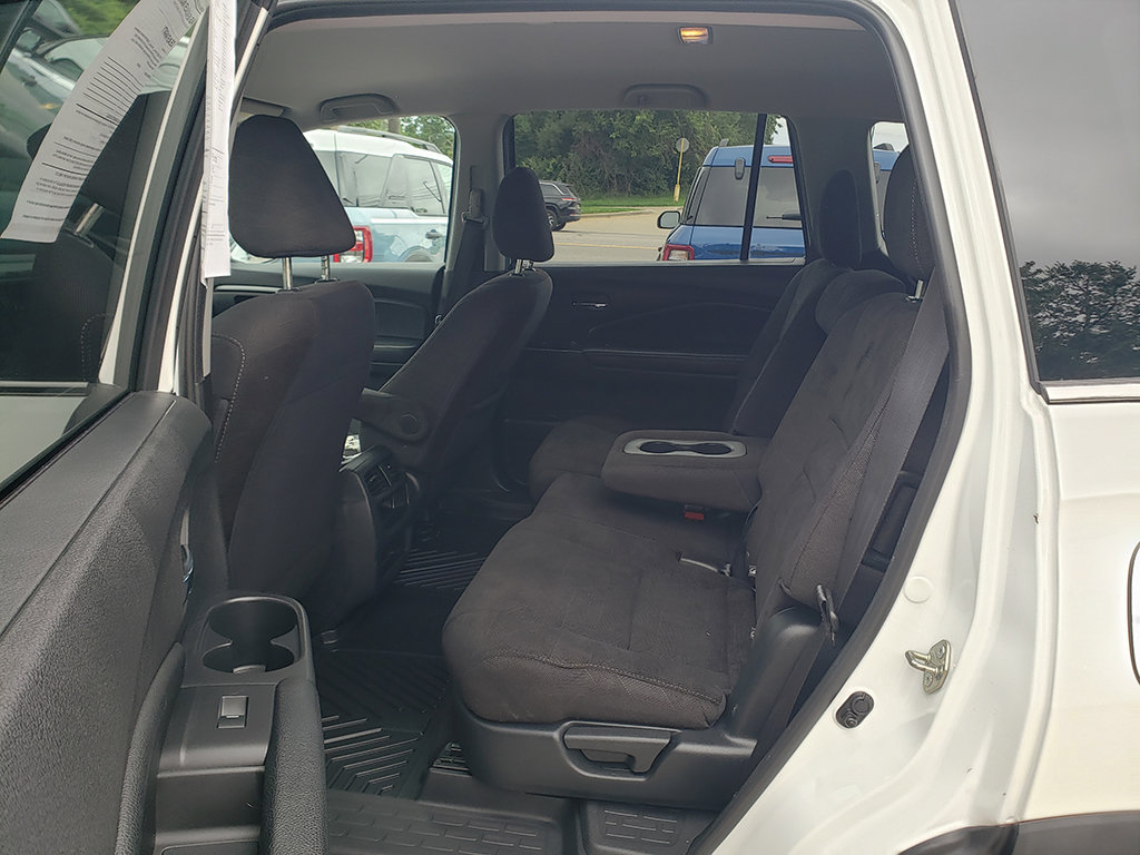 Used 2020 Honda Pilot LX image 11