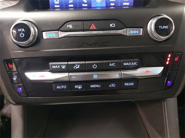 Certified 2020 Ford Explorer Platinum w/ Premium Technology Package image 25