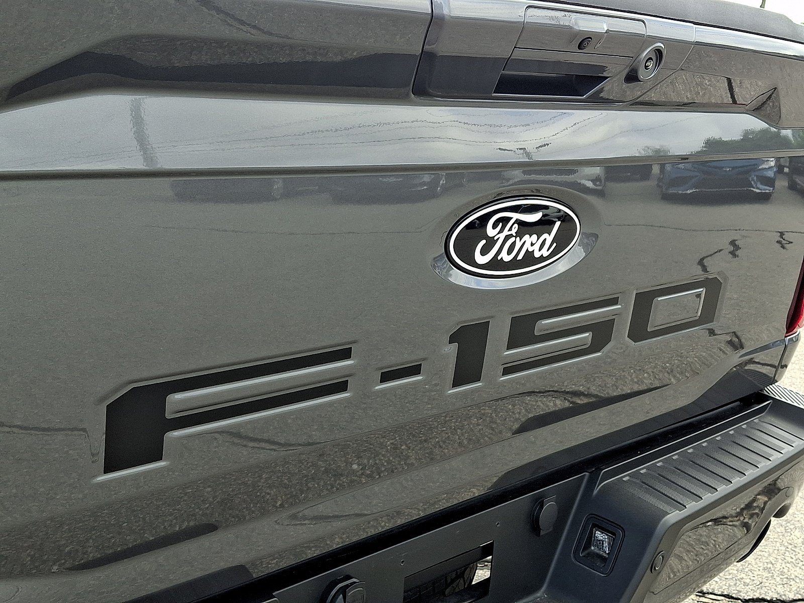 Certified 2025 Ford F150 XLT w/ Equipment Group 302A MID AWD/4WD image 29