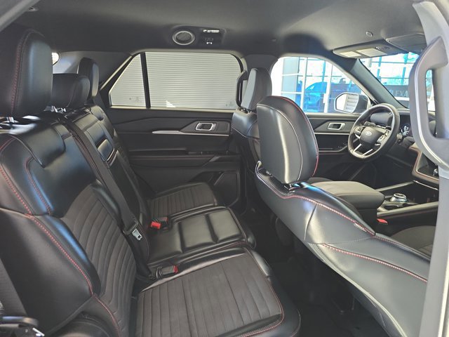 Certified 2025 Ford Explorer ST-Line image 14