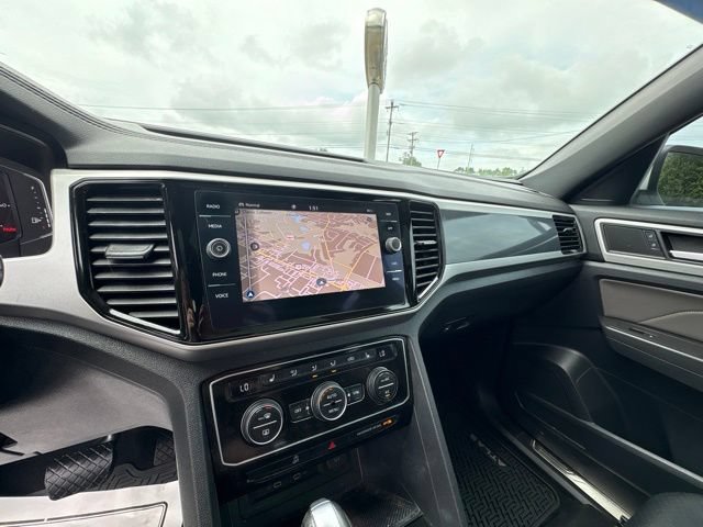 Used 2022 Volkswagen Atlas Cross Sport SEL AWD/4WD image 16