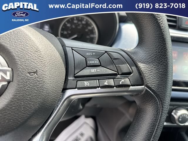Used 2025 Nissan Versa SV FWD image 22