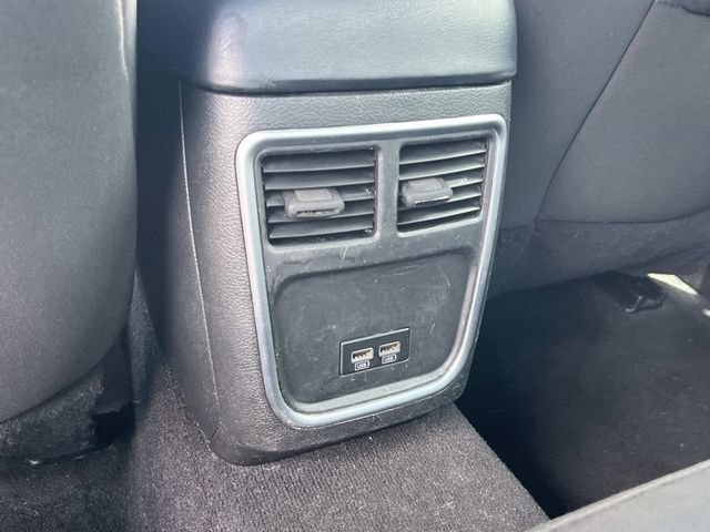 Used 2022 Dodge Charger SXT RWD image 20