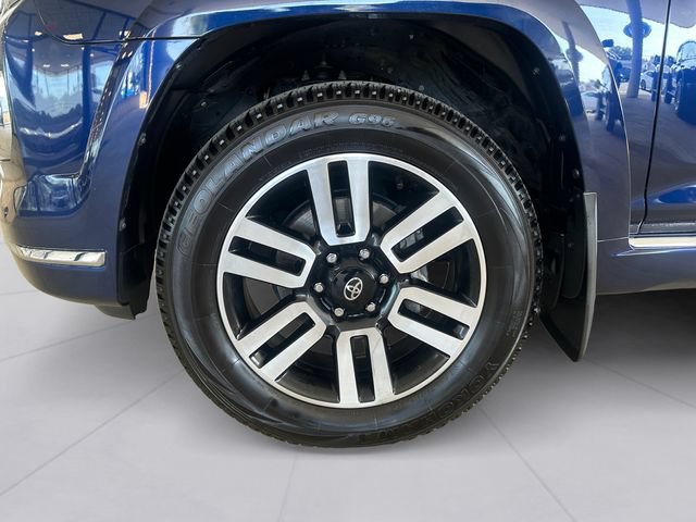 Used 2023 Toyota 4Runner Limited AWD/4WD image 9