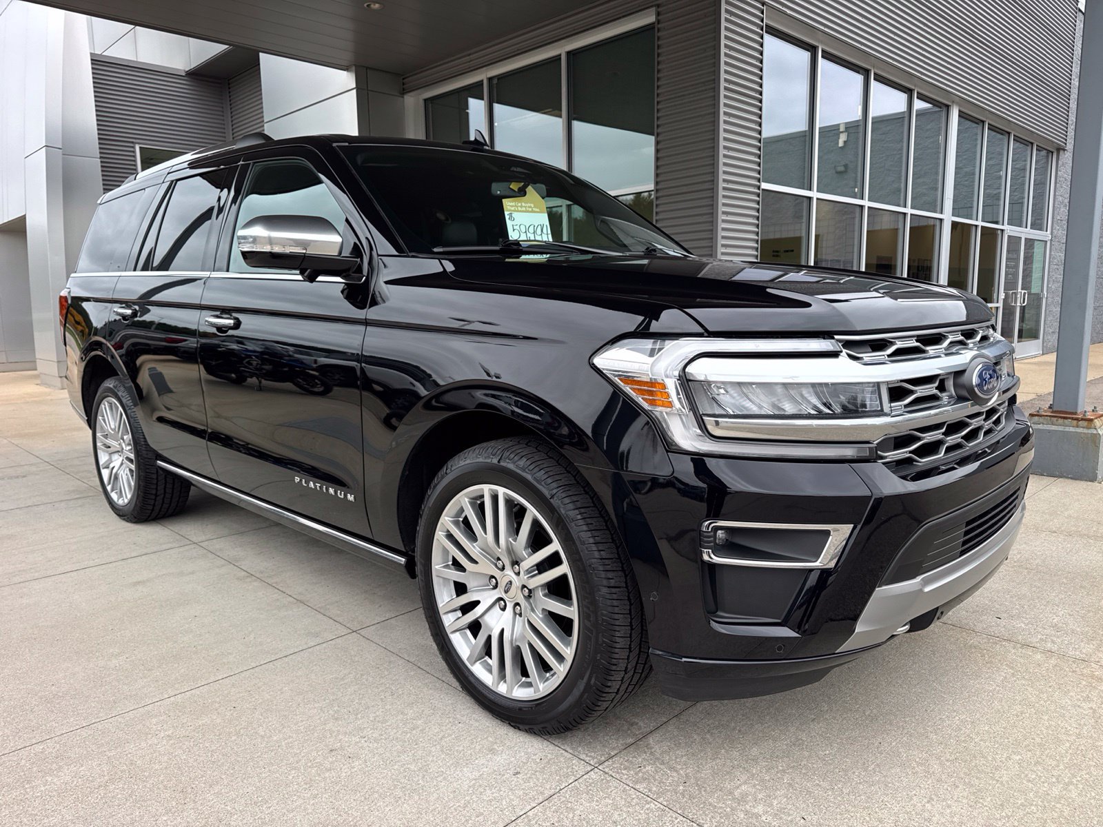 Certified 2024 Ford Expedition Platinum AWD/4WD image 10