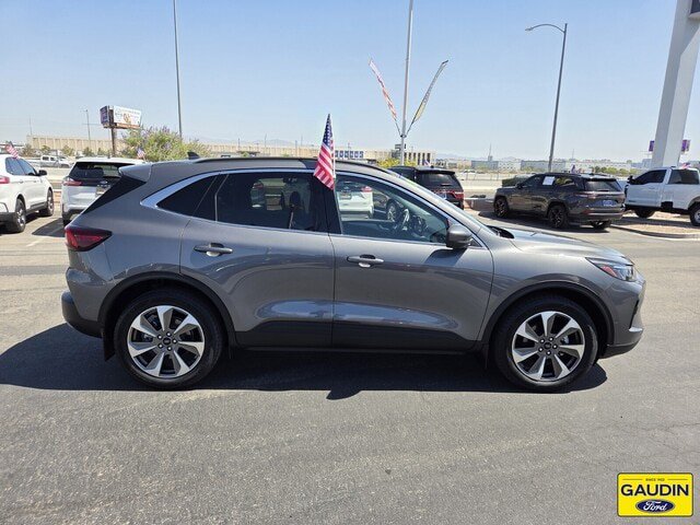 Certified 2023 Ford Escape Platinum w/ Premium Technology Package AWD/4WD image 8