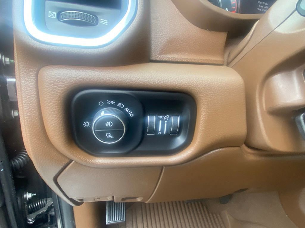 Used 2021 RAM 2500 Laramie image 12