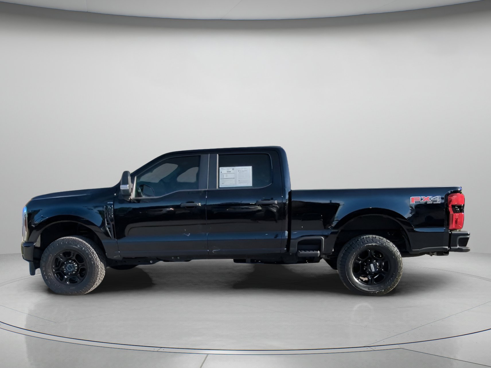 Certified 2024 Ford F250 XL w/ STX Appearance Package AWD/4WD image 18