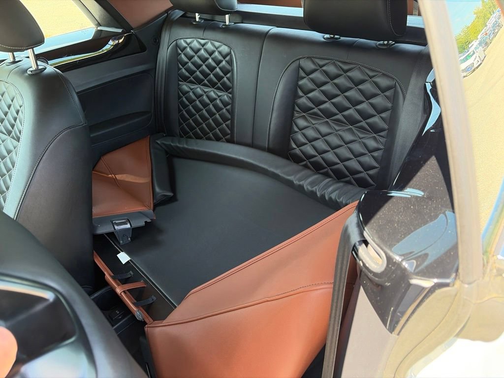 Used 2019 Volkswagen Beetle 2.0T Final Edition SEL FWD image 10