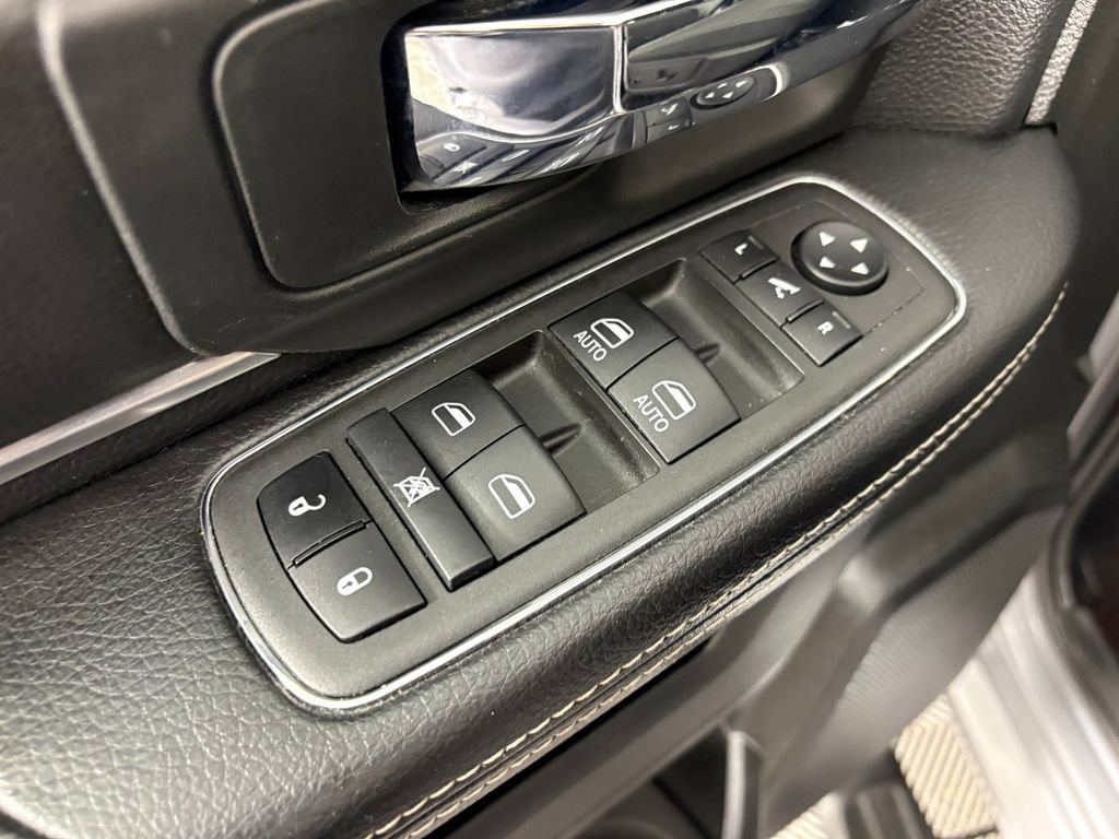 Used 2021 RAM 1500 Warlock AWD/4WD image 12