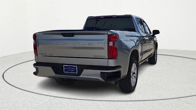 Used 2025 Chevrolet Silverado 1500 Custom image 8