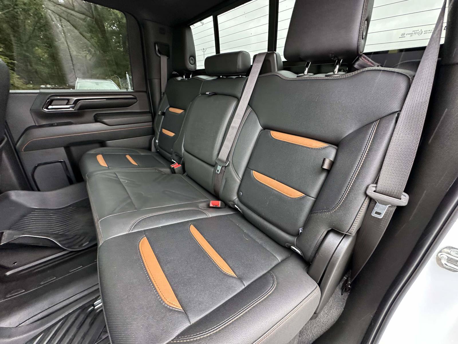 Used 2024 GMC Sierra 2500 AT4 w/ AT4 Premium Plus Package AWD/4WD image 31