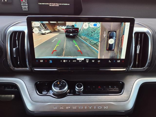 Certified 2025 Ford Expedition Max Platinum image 6