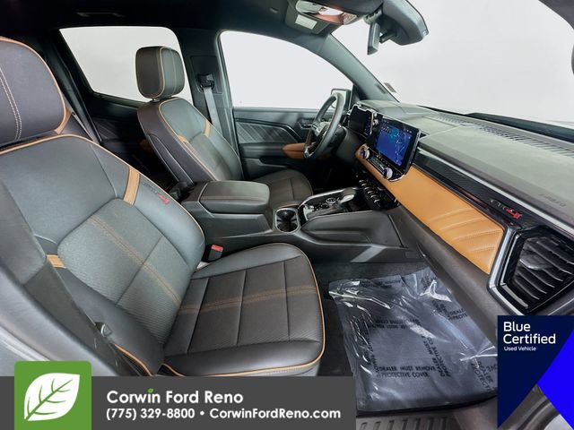 Used 2025 GMC Canyon AT4 image 30