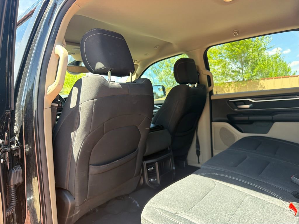 Used 2020 RAM 1500 Big Horn AWD/4WD image 23