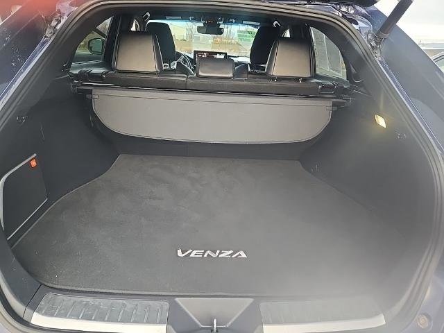 Used 2021 Toyota Venza XLE w/ Softex Package image 13