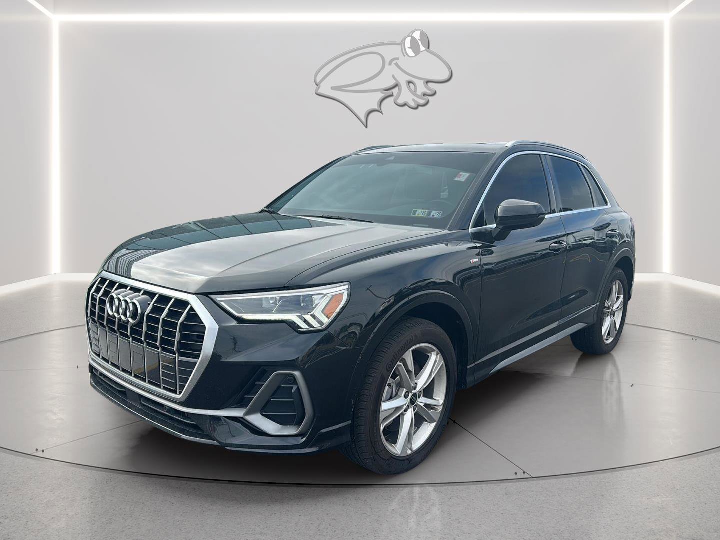 Used 2024 Audi Q3 2.0T Premium Plus w/ Premium Plus Package image 8