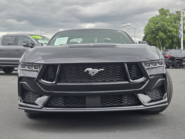 Certified 2025 Ford Mustang GT Premium RWD image 2