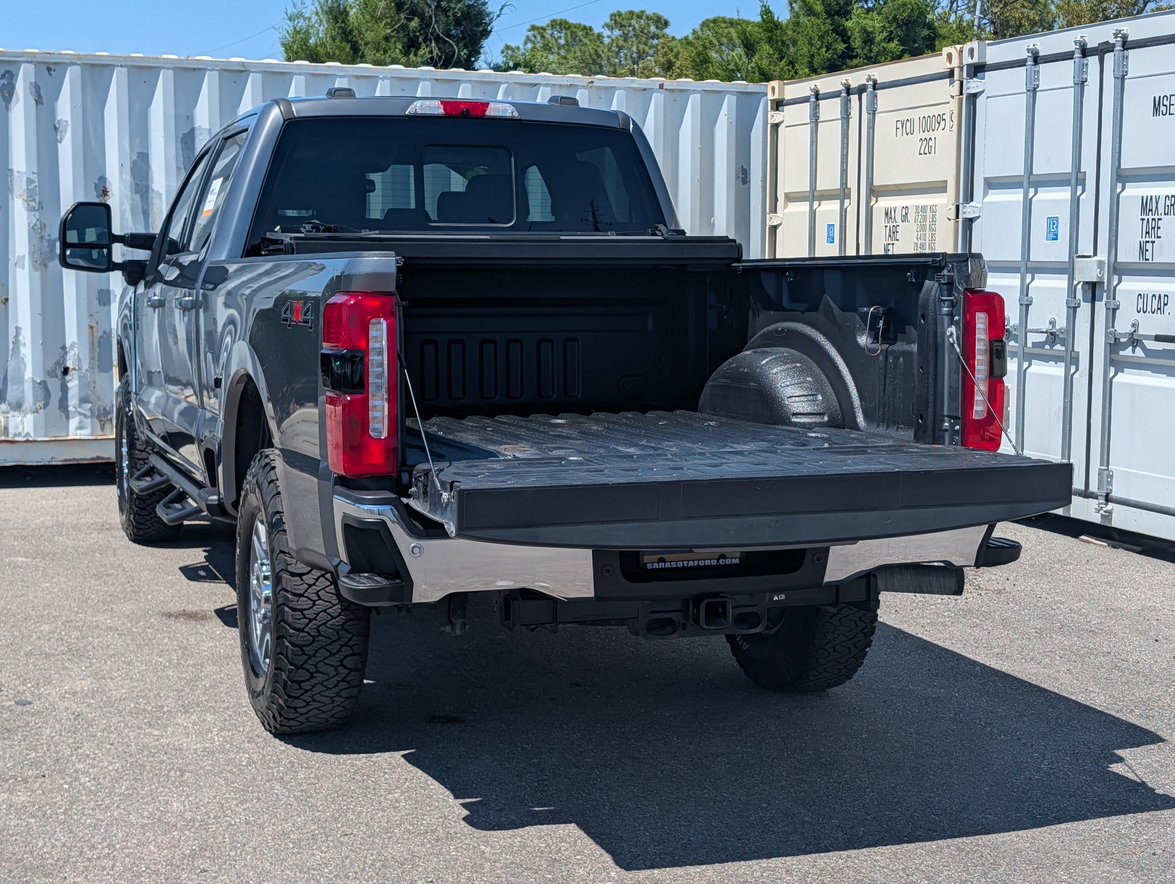 Certified 2023 Ford F250 Lariat AWD/4WD image 17