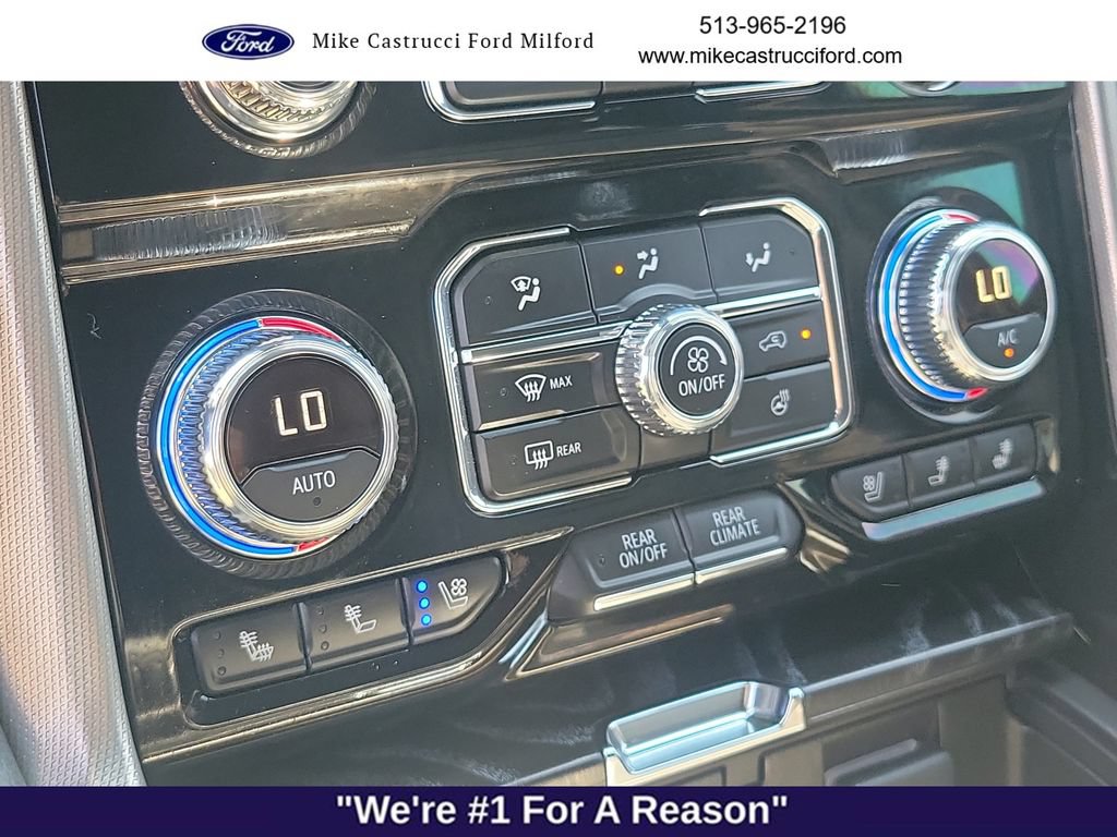 Used 2024 GMC Yukon Denali w/ Advanced Technology Package AWD/4WD image 15