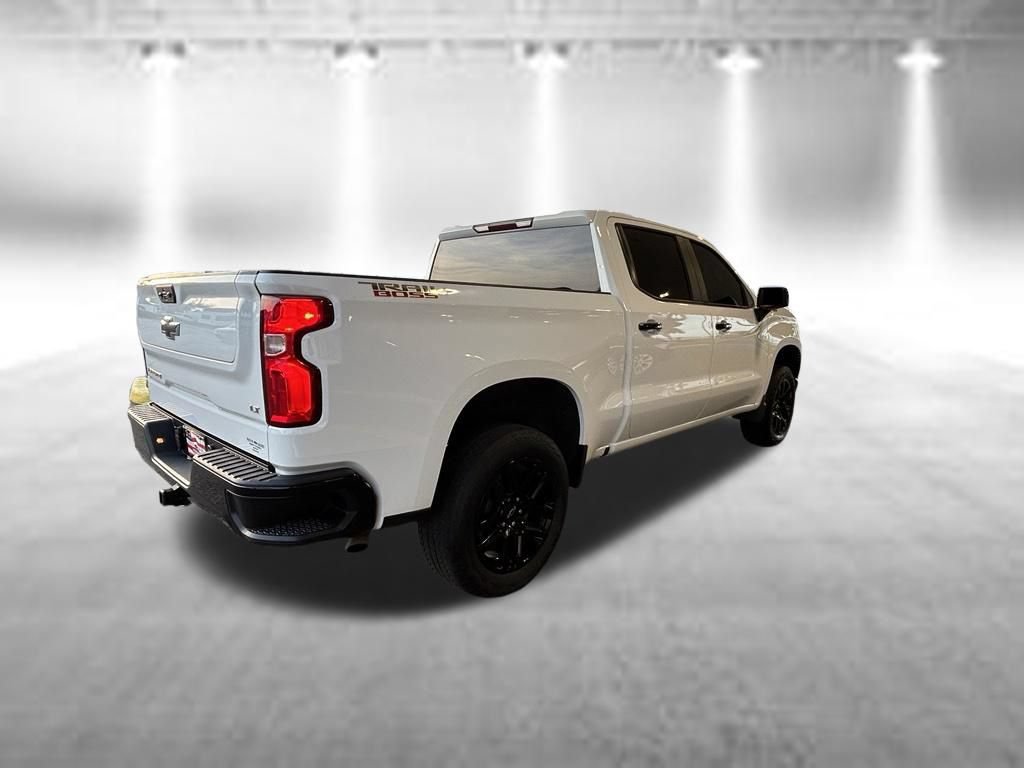 Used 2023 Chevrolet Silverado 1500 LT Trail Boss w/ Protection Package AWD/4WD image 4
