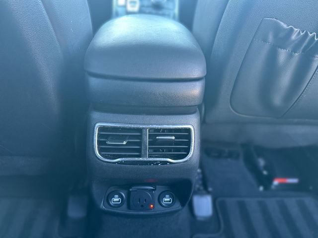 Used 2022 Hyundai Santa Fe Limited image 25