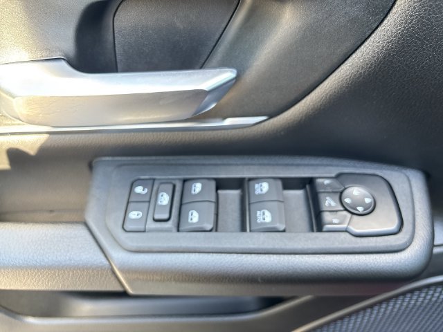 Used 2025 RAM 1500 Big Horn AWD/4WD image 13