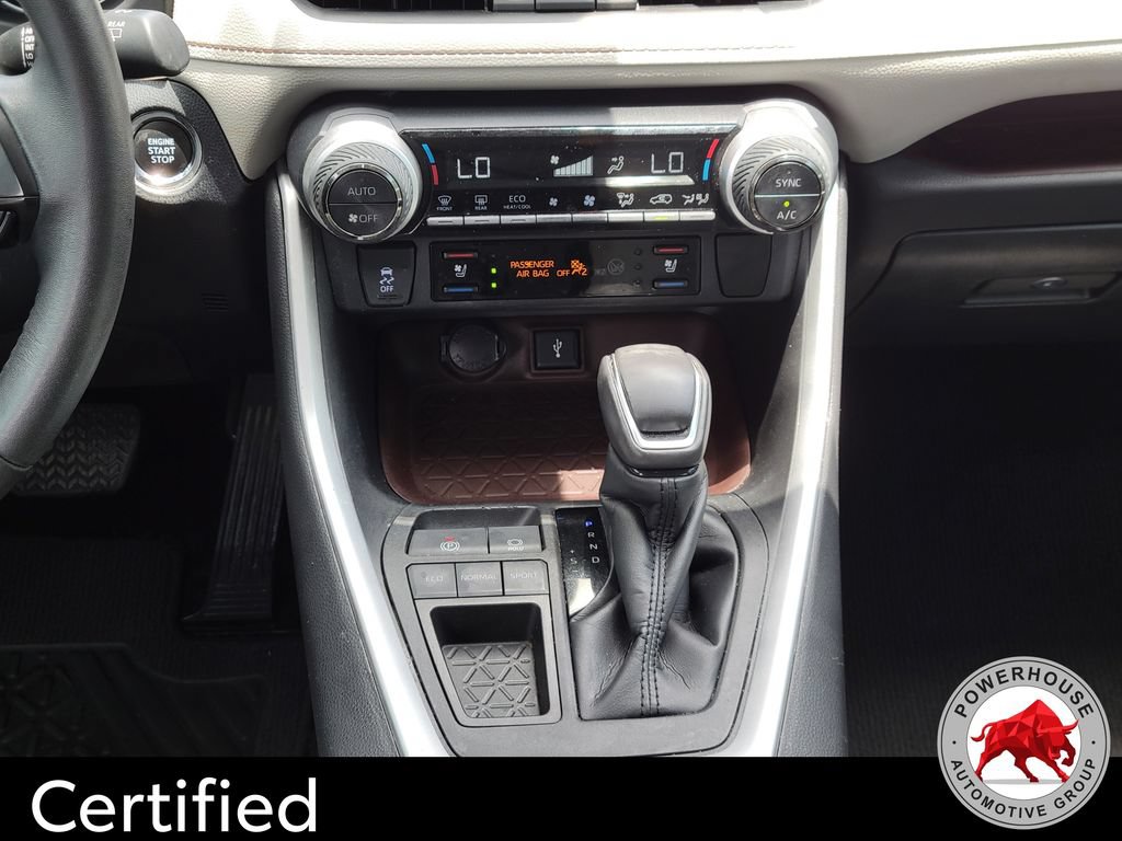Used 2022 Toyota RAV4 Limited FWD image 23
