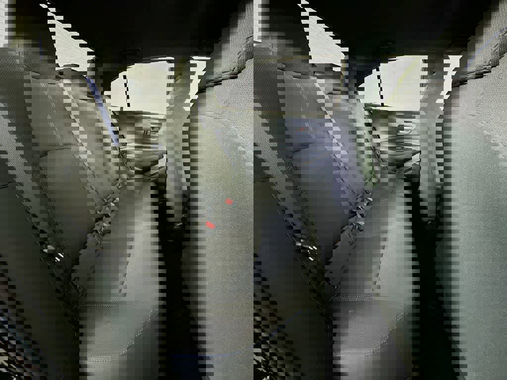 Used 2022 Toyota Corolla SE image 29