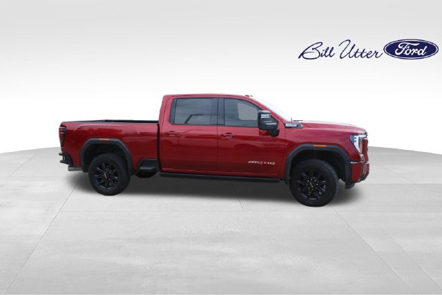 Used 2024 GMC Sierra 2500 AT4 w/ AT4 Premium Plus Package AWD/4WD image 4