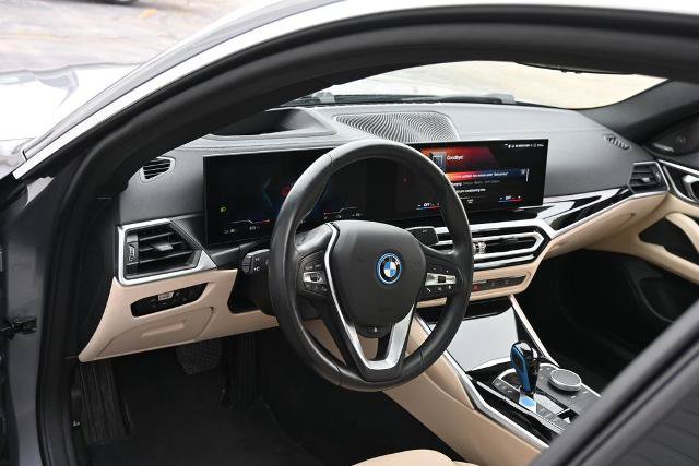Used 2022 BMW i4 eDrive40 w/ Premium Package RWD image 20