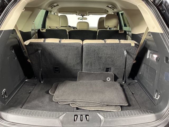 Certified 2024 Ford Explorer XLT w/ Equipment Group 202A RWD image 45