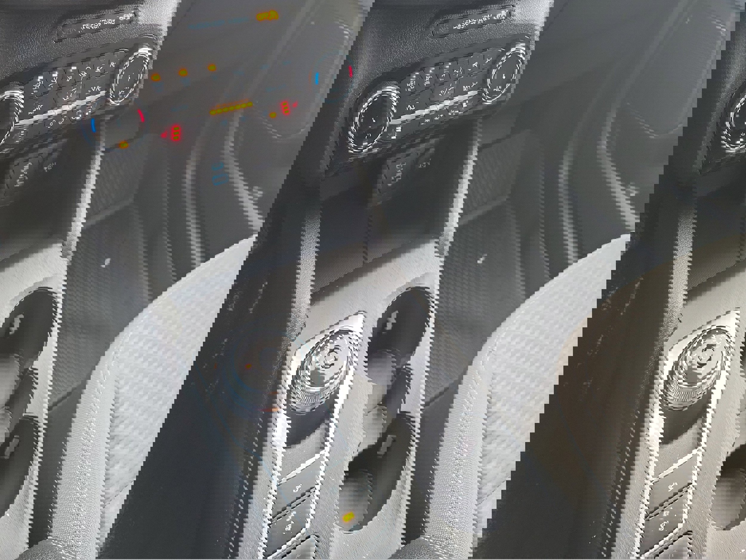 Certified 2022 Ford Escape SE w/ Convenience Package image 32