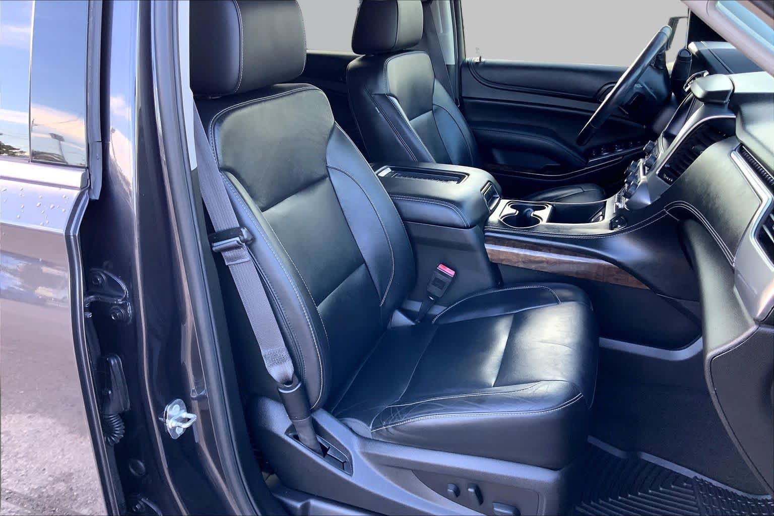 Used 2017 Chevrolet Tahoe LT RWD image 9