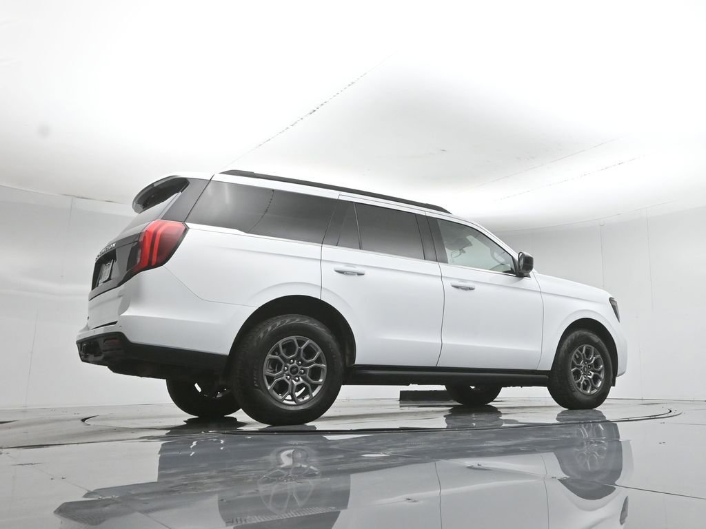 Certified 2025 Ford Expedition Active AWD/4WD image 53