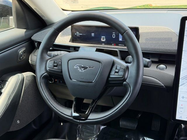 Certified 2025 Ford Mustang Mach-E Premium AWD/4WD image 18