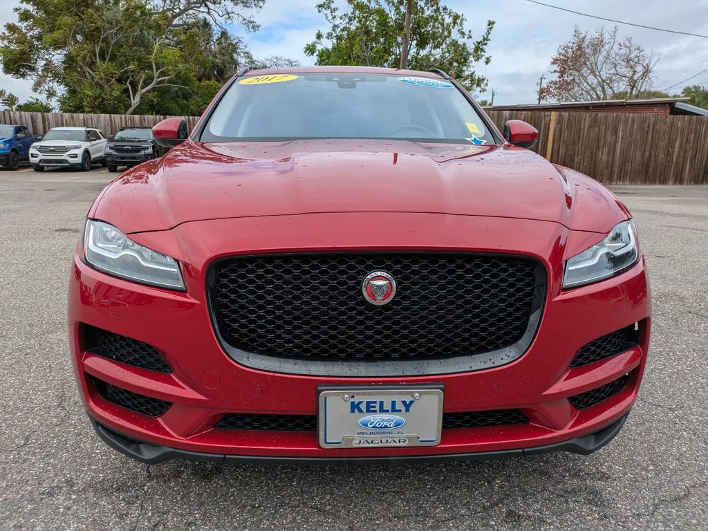 Used 2017 Jaguar F-PACE Prestige image 9