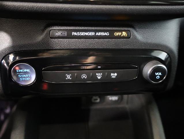 Certified 2024 Ford Escape ST-Line Select w/ Tech Pack #1 AWD/4WD image 16