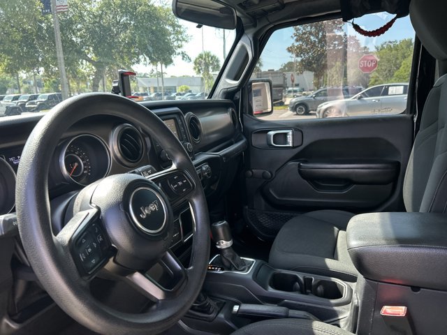 Used 2020 Jeep Wrangler Sport AWD/4WD image 19