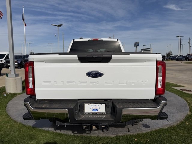 Certified 2025 Ford F250 XLT image 5
