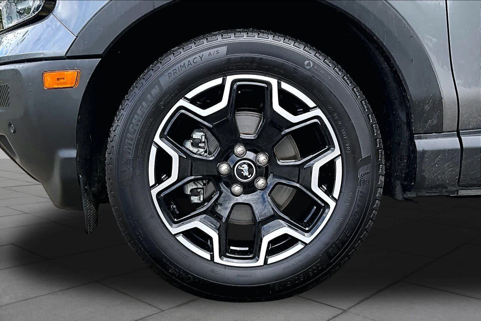 Certified 2025 Ford Bronco Sport Outer Banks w/ Outer Banks Tech Package+ AWD/4WD image 11
