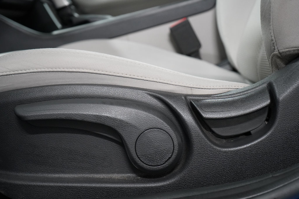 Used 2018 Hyundai Sonata SE FWD image 17
