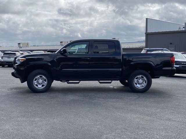 Used 2022 Toyota Tacoma SR w/ SR Convenience Package image 2