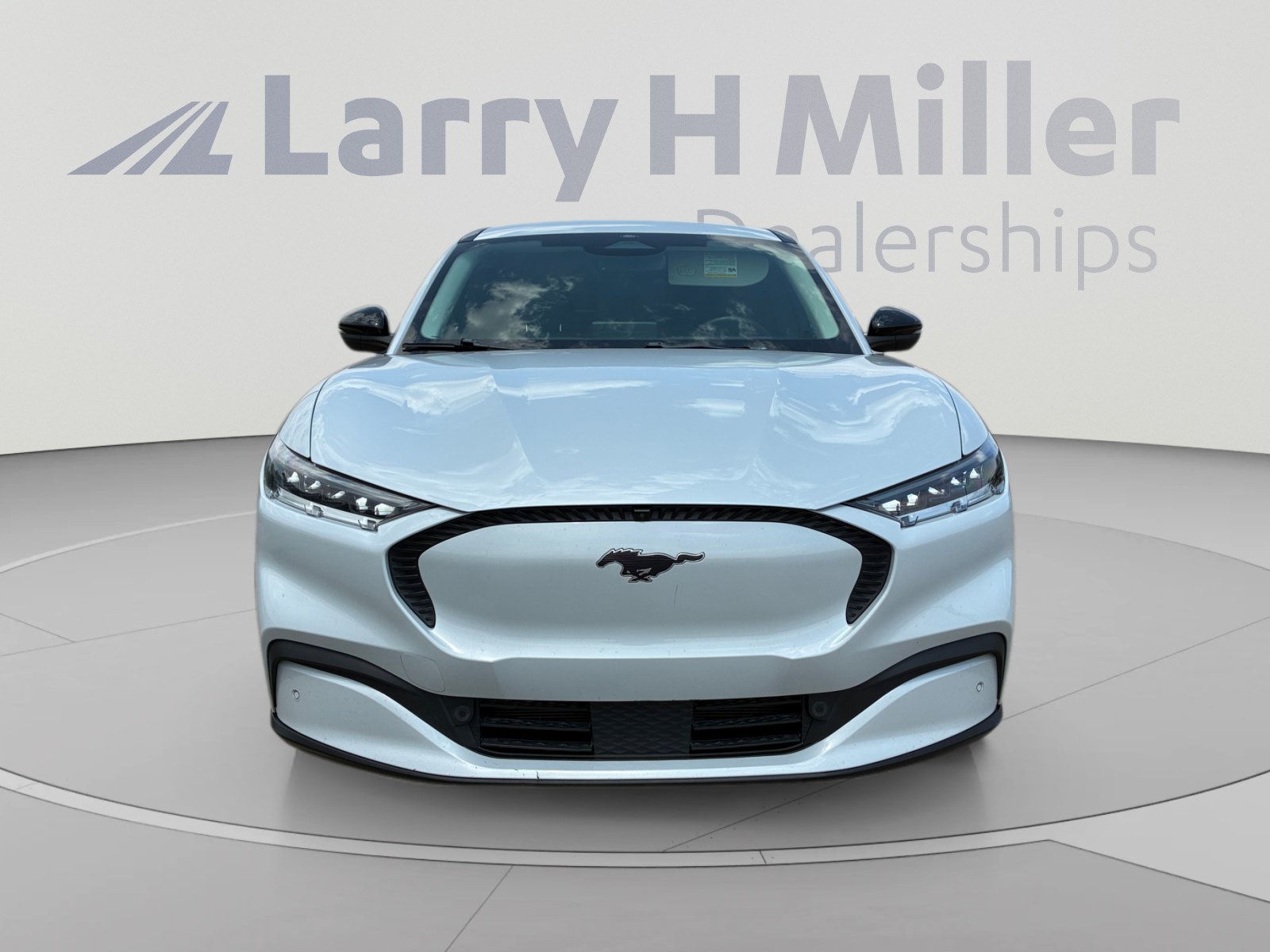 Certified 2023 Ford Mustang Mach-E Select AWD/4WD image 8