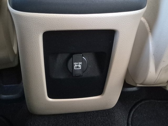 Used 2017 Dodge Journey SXT w/ Premium Group FWD image 16