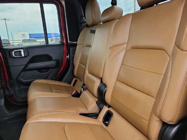Used 2021 Jeep Gladiator Overland w/ Popular Equipment Package AWD/4WD image 15