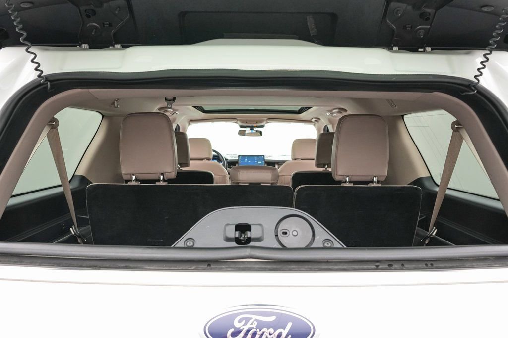 Certified 2024 Ford Expedition Max Limited image 23