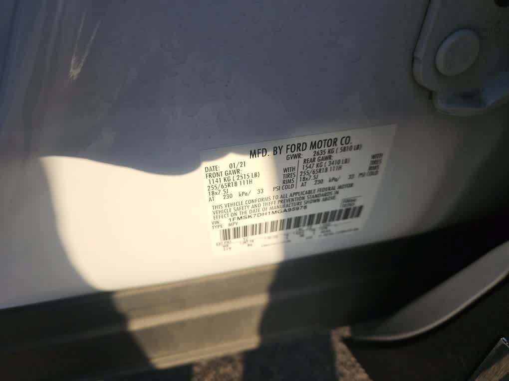 Certified 2021 Ford Explorer XLT RWD image 21